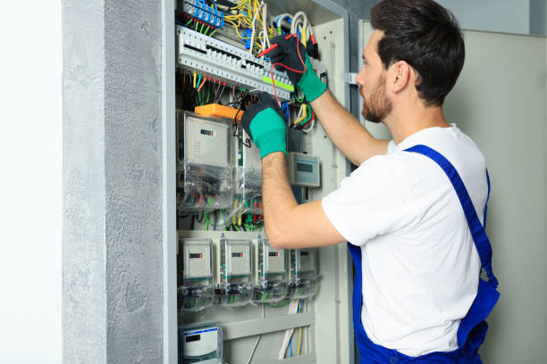 Best Circuit Breaker Repair  in North Riverside, IL
